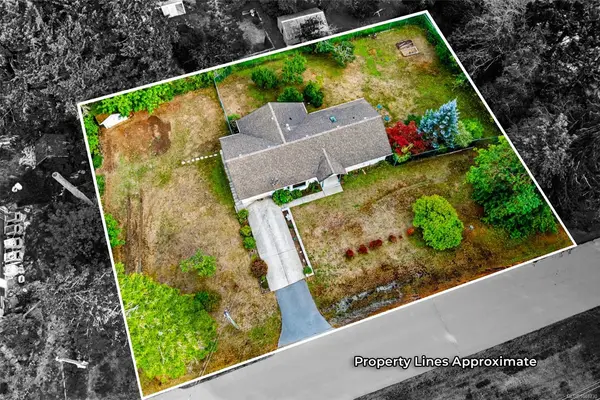 4269 Wellington Ave, Port Alberni BC V9Y 7L4 - 4 bed, 3 bath property for sale in Port Alberni