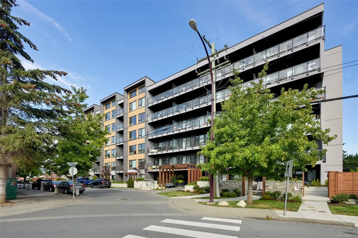 654 Granderson Rd #407, Langford BC V9B 7B9