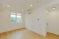 View 10