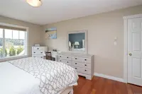 View 25