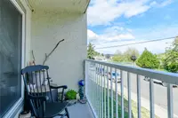 View 16