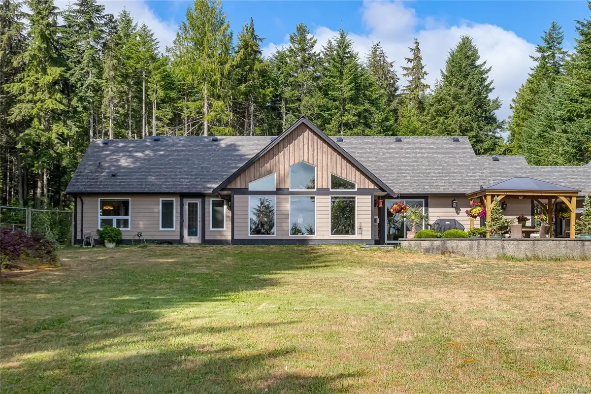 1737 Galvin Pl, Qualicum Beach BC V9K 2V3