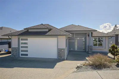 163 Golden Oaks Cres, Nanaimo BC V9T 0K8