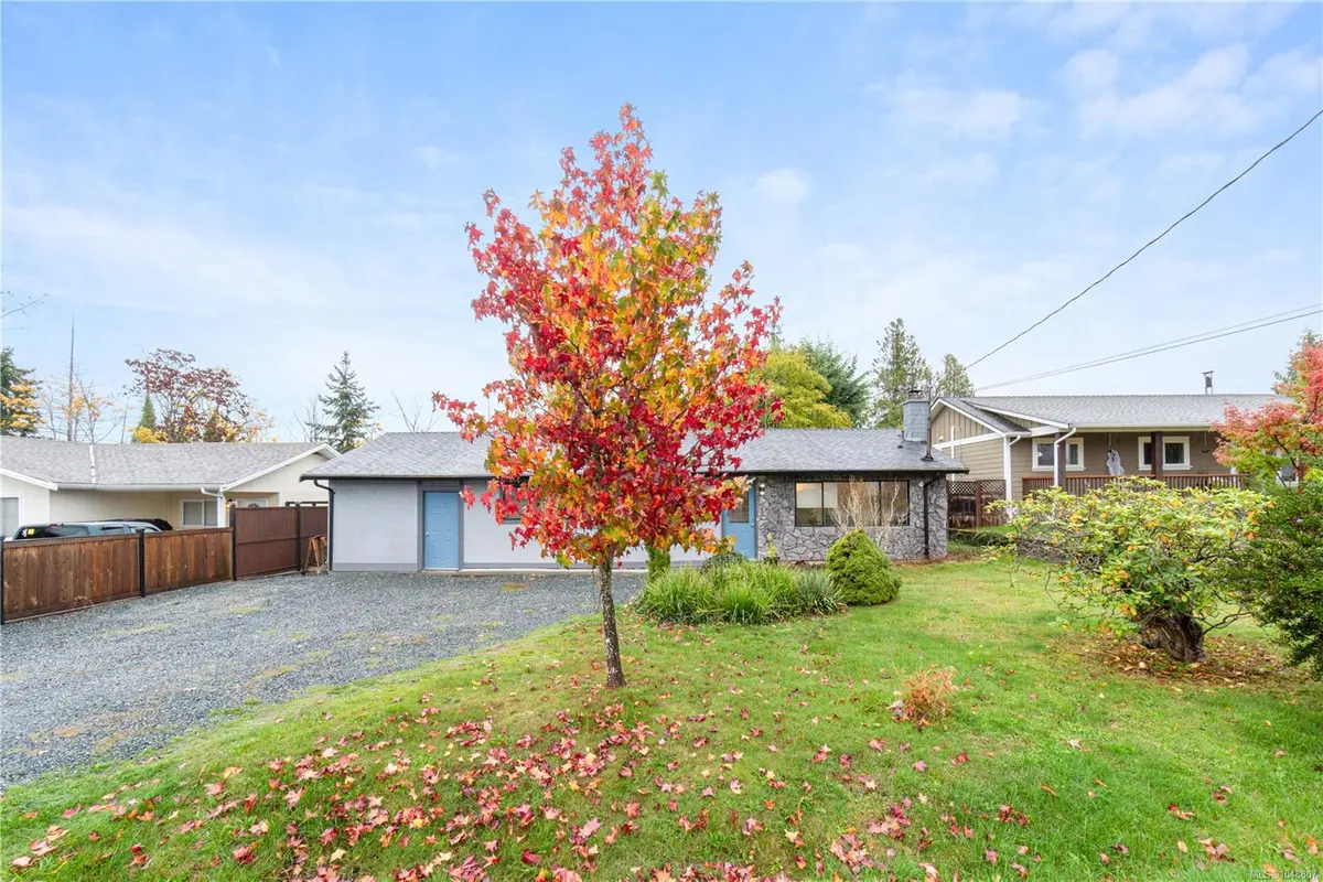 134 Finholm St S, Parksville BC V9P 1H8