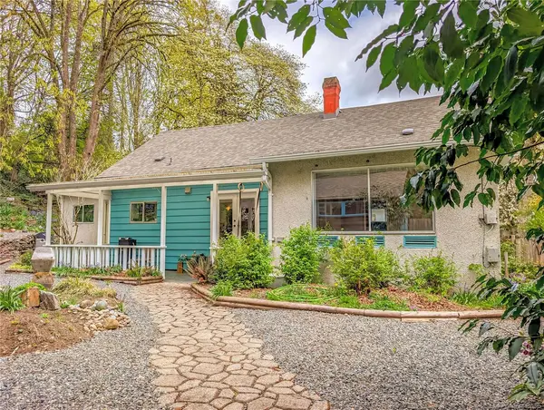 255 White Rd, Duncan BC V9L 1S5 - 3 bed, 1.0 bath in Duncan