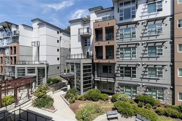 1020 Inverness Rd #302, Saanich BC V8X 0B1 - 1 bed, 1 bath property for sale in Saanich