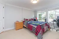 View 25