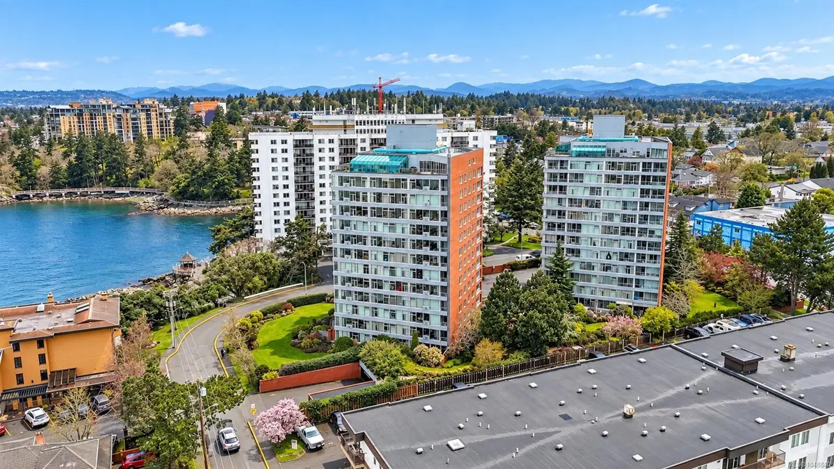 325 Maitland St #705, Victoria BC V9A 7E9