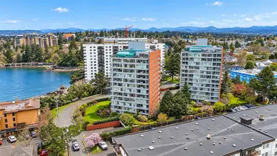 325 Maitland St #705, Victoria BC V9A 7E9