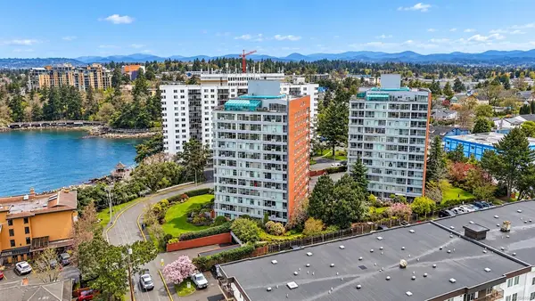 325 Maitland St #705, Victoria BC V9A 7E9 - 2 bed, 1.0 bath in Victoria