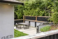 View 25