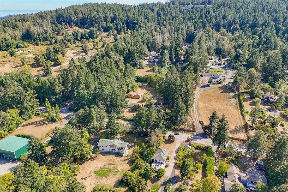 1475 McTavish Rd, North Saanich BC V8L 5T3
