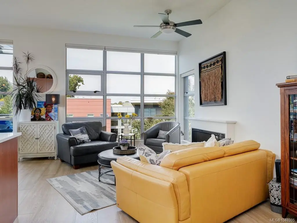 797 Tyee Rd #401, Victoria BC V9A 7R4