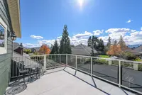 View 16