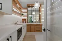 View 16