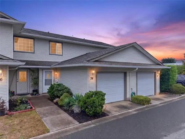 717 Aspen Rd #74, Comox BC V9M 3X4 - 2 bed, 2 bath property for sale in Comox