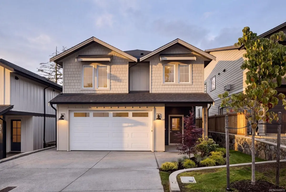 677 Madrona Pl, Langford BC V9B 6C6
