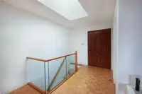 View 25