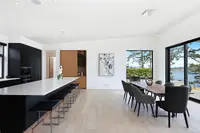View 24