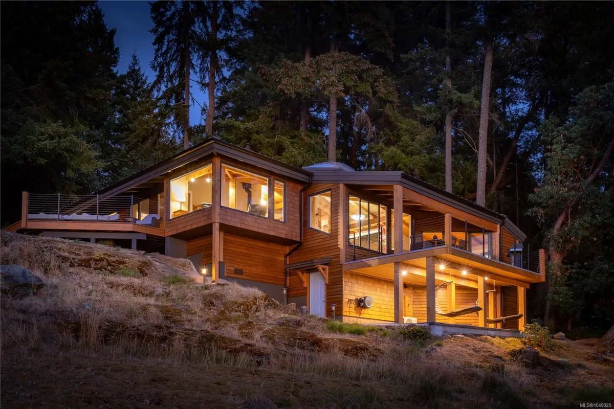 256 Forbes Dr, Thetis Island BC V0R 2Y0