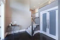 View 10