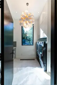 View 32