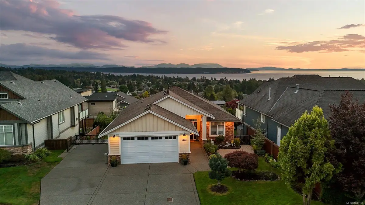 760 Timberline Dr, Campbell River BC V9H 0A3