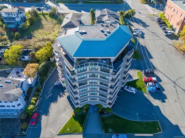#201 - 375 Newcastle Ave #201, Nanaimo BC V9S 4H9 - 2 bed, 1 bath property for sale in Nanaimo