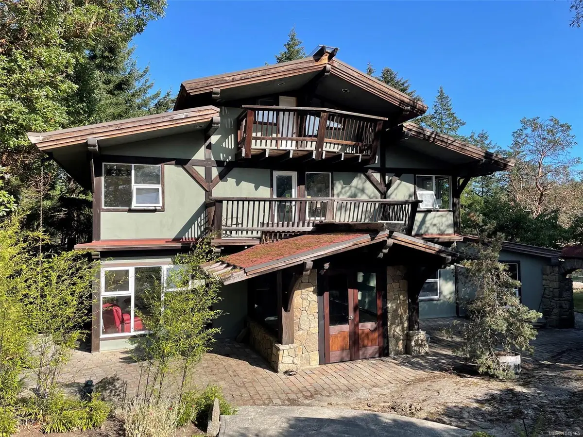 3199 Coast Rd, Gabriola Island BC V0R 1X7