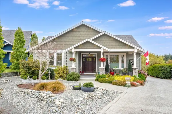 2565 Faulkner Pl, Mill Bay BC V8H 1H6 - 3 bed, 3 bath property for sale in Mill Bay