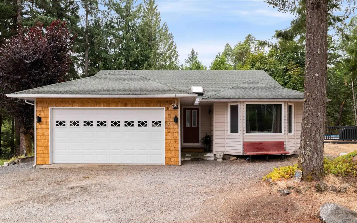 3271 Thain Rd, Cobble Hill BC V8H 0B4