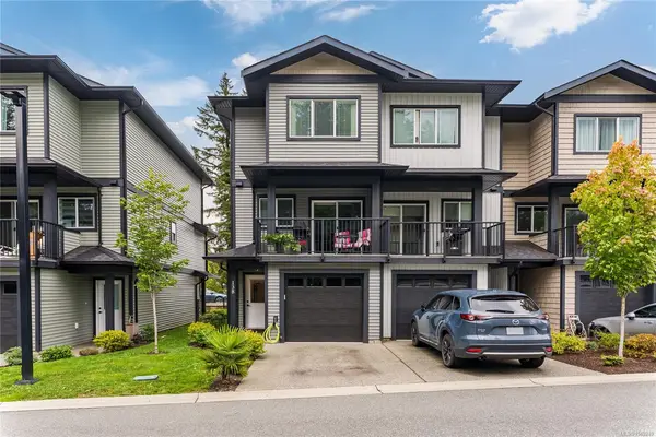 #138 - 600 Ninth St #138, Nanaimo BC V9R 0L4 - 3 bed, 4 bath property for sale in Nanaimo