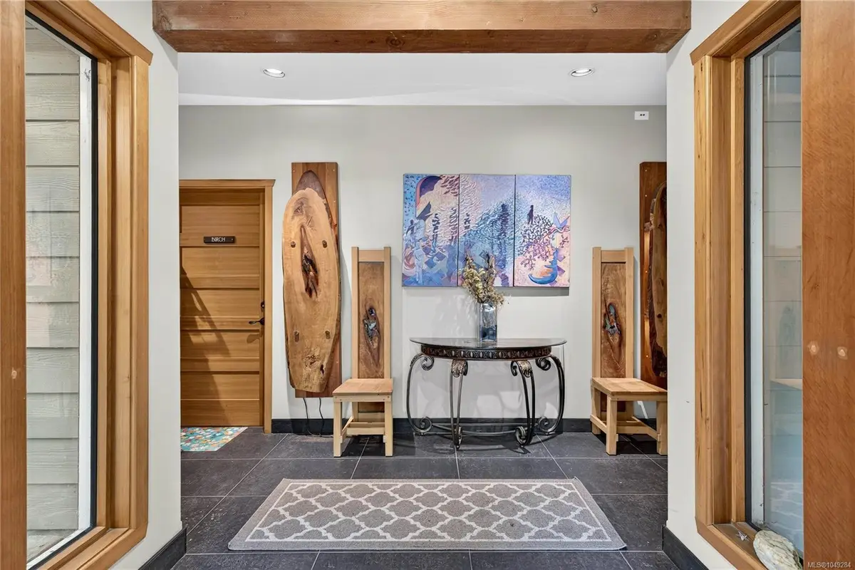 360 Wright Rd, Salt Spring BC V8K 2H8