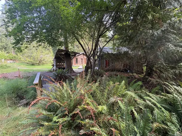 215 Head St, Salt Spring BC V8K 1P4 - 0 bed, 1 bath property for sale in Salt Spring
