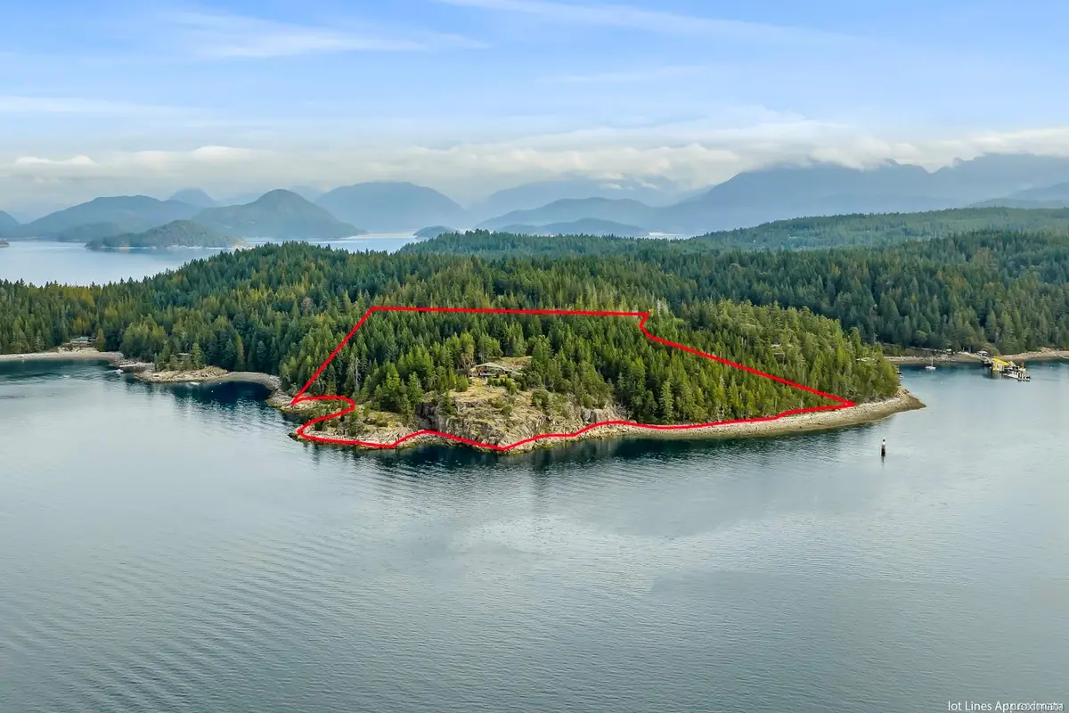 1466 Norton Dr, Cortes Island BC V0P 1Z0