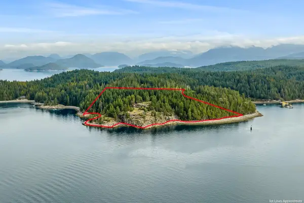 1466 Norton Dr, Cortes Island BC V0P 1Z0 - 6 bed, 6 bath property for sale in Cortes Island