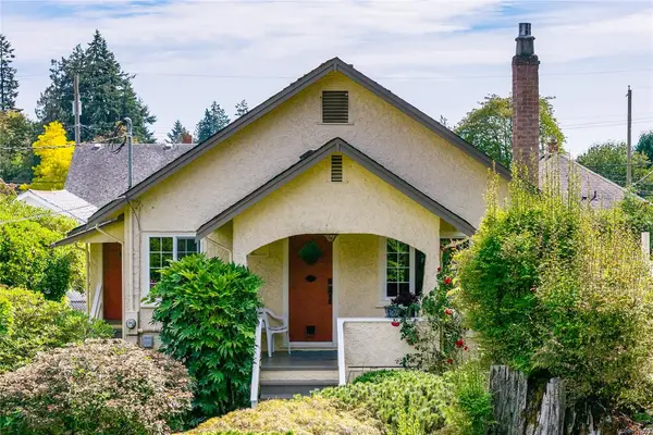 9839 Fir St, Chemainus BC V0R 1K0 - 4 bed, 1.0 bath in Chemainus