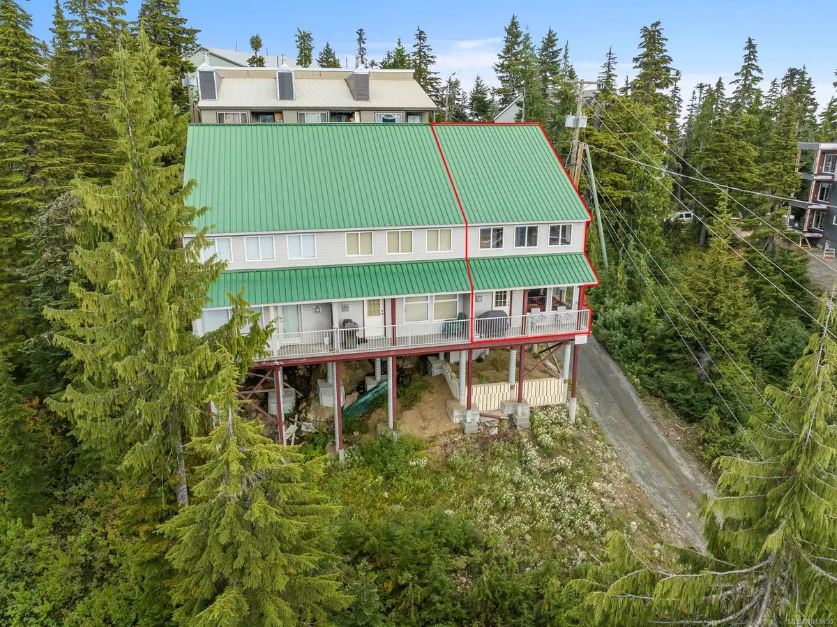 #3 - 699 Castle Crag Cres #3, Courtenay BC V9J 1L0