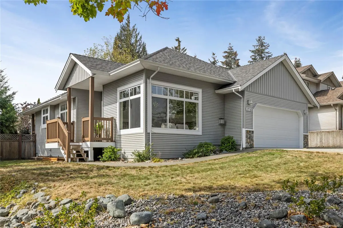 1715 Country Hills Dr, Nanaimo BC V9X 1X5