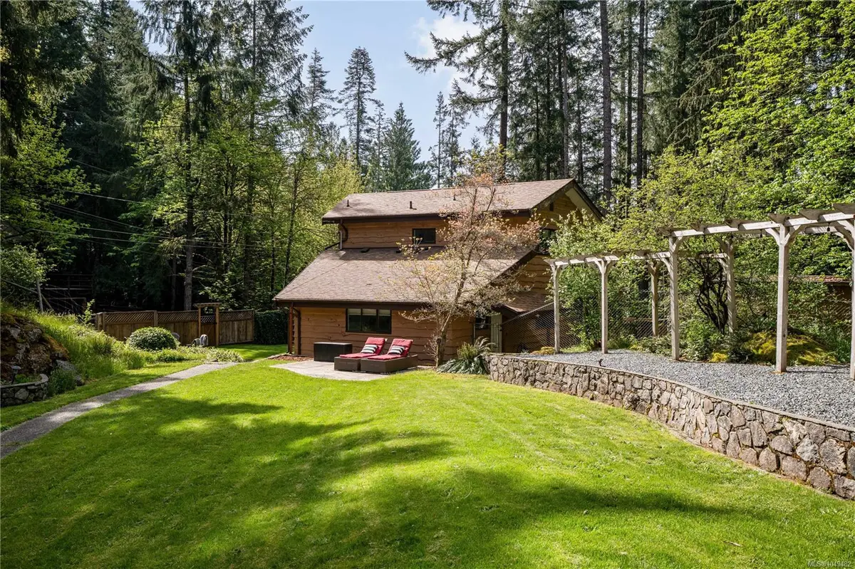 2446 Sommer Lane, Shawnigan Lake BC V0R 2W1