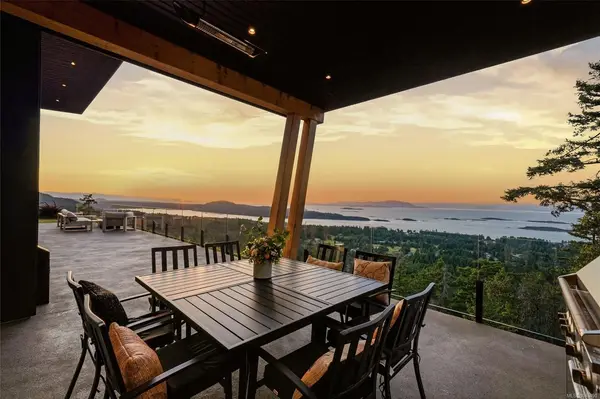 7545 Copley Ridge Dr, Lantzville BC V0R 2H0 - 3 bed, 3 bath property for sale in Lantzville