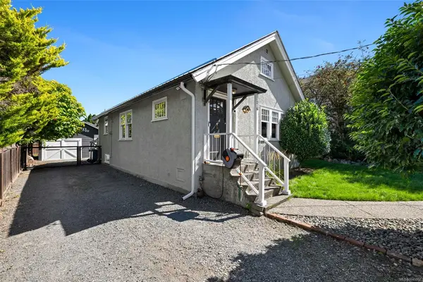 476 Ypres St, Duncan BC V9L 3T6 - 2 bed, 2 bath property for sale in Duncan