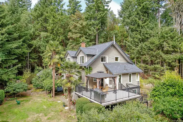154 High Hill Rd, Salt Spring BC V8K 2N6 - 4 bed, 3 bath property for sale in Salt Spring