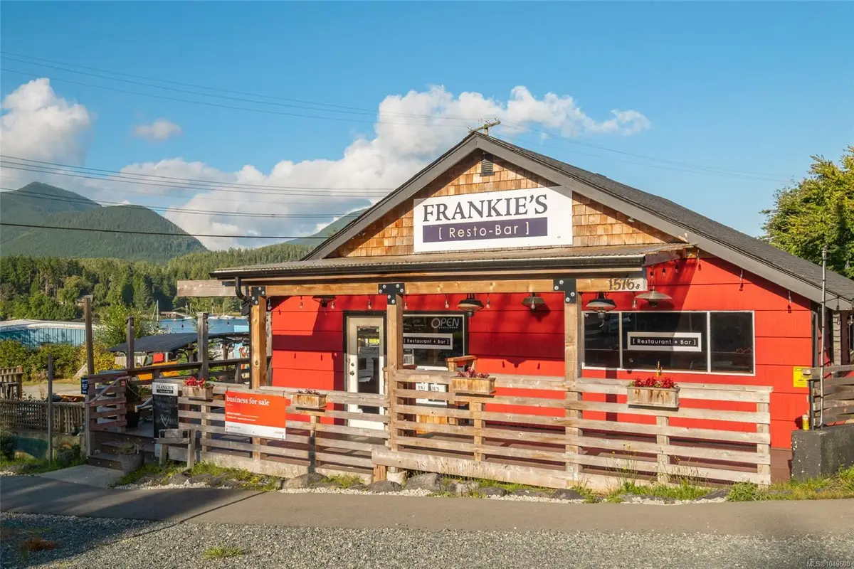 1576B Imperial Lane, Ucluelet BC V0R 3A0