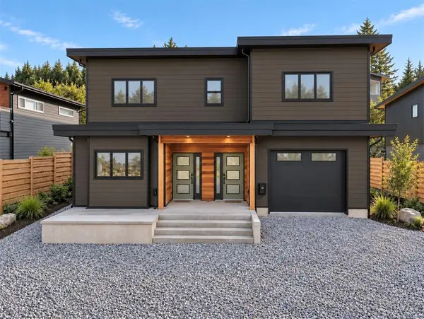 535 Gibson St, Tofino BC V0R 2Z0 - 5 bed, 3.0 bath in Tofino