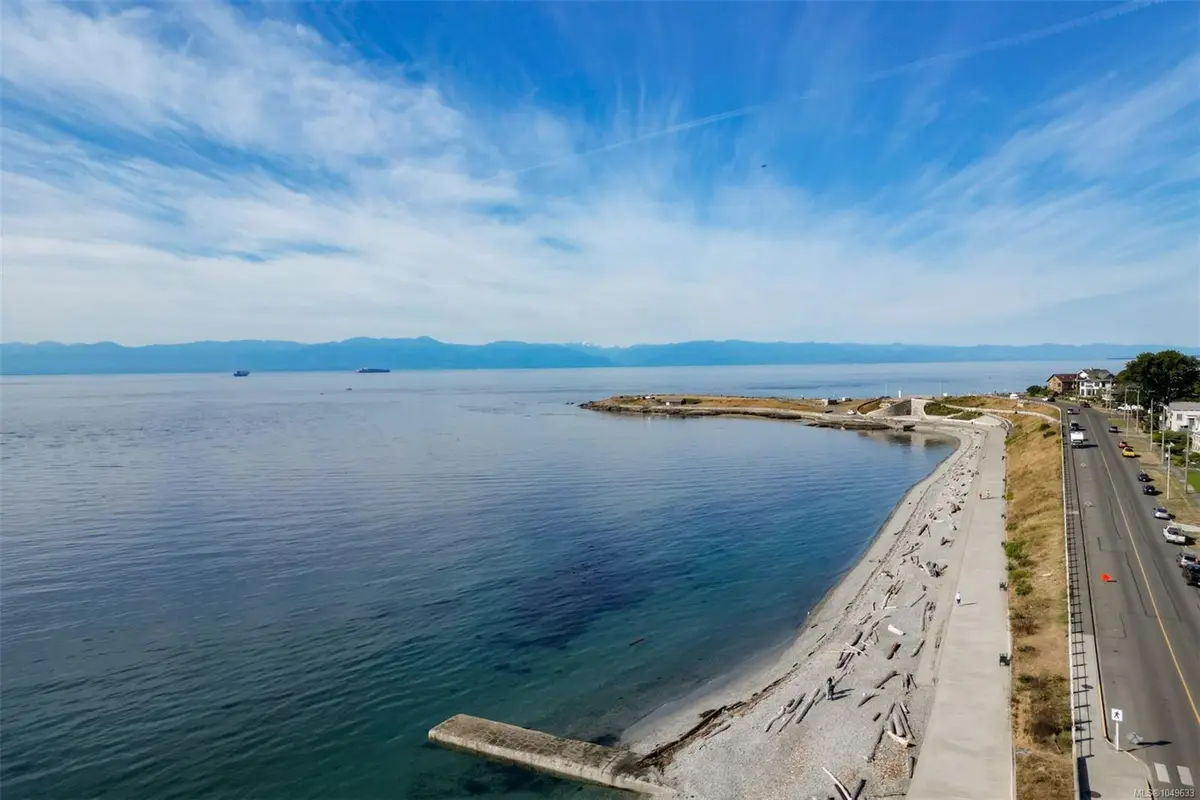 1520 Dallas Rd, Victoria BC V8S 1A3