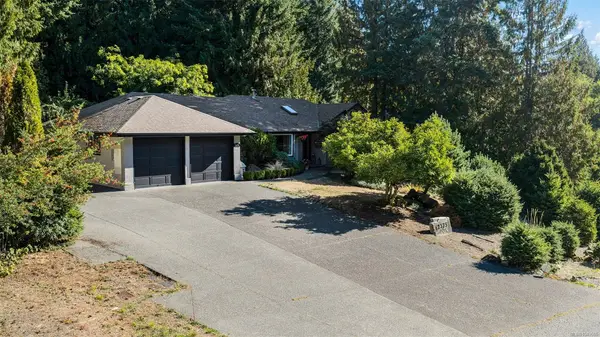 2375 Damascus Rd, Shawnigan Lake BC V8H 2E7 - 4 bed, 3 bath property for sale in Shawnigan Lake