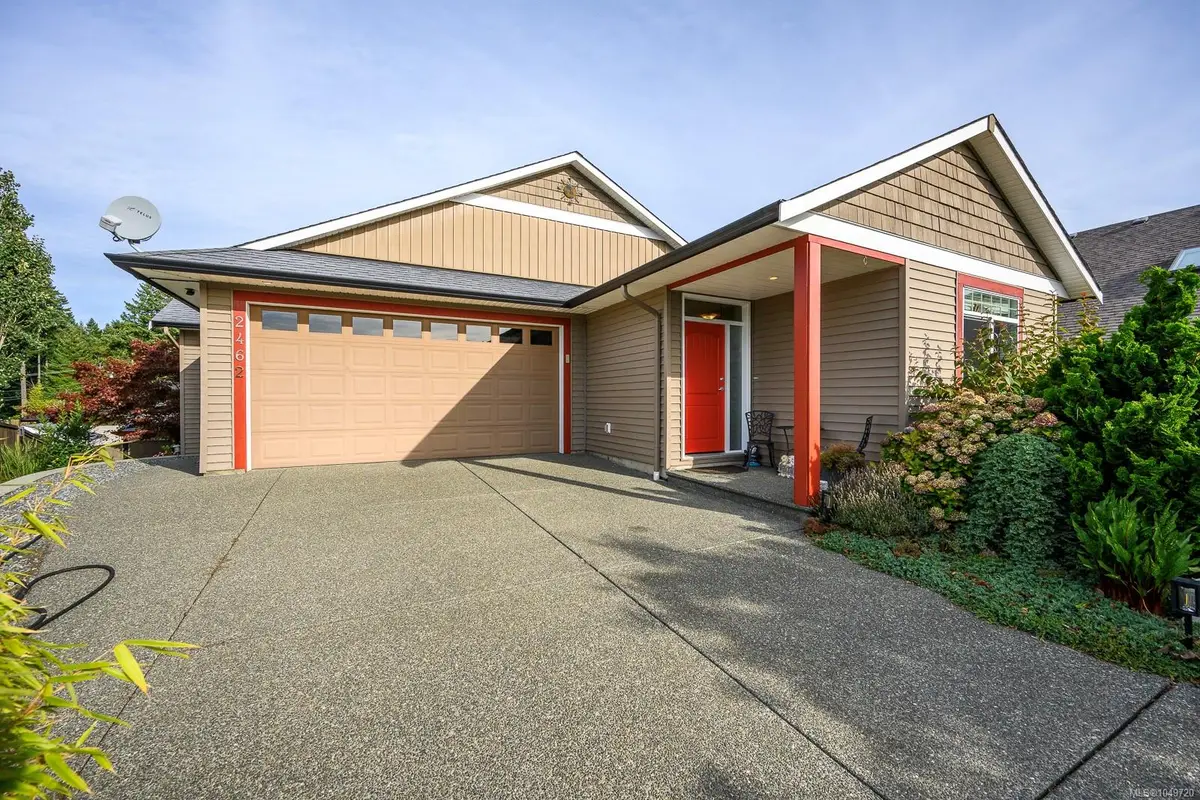 2462 Canuck Pl, Comox BC V9M 0A9
