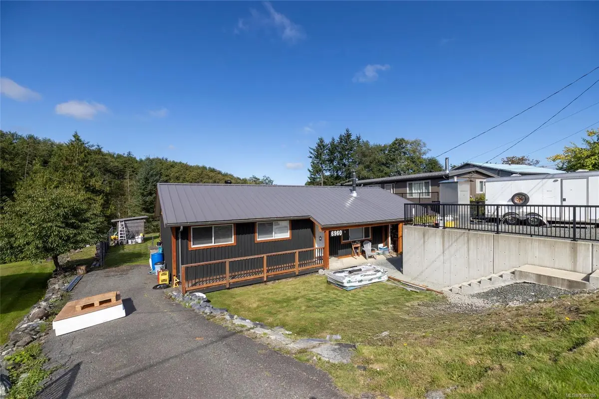 6960 Quatse Cres, Port Hardy BC V0N 2P0