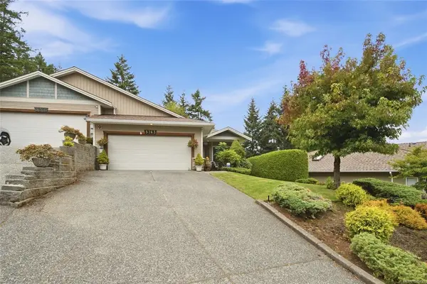 5263 Nelsonwoods Pl, Nanaimo BC V9T 6R4 - 2 bed, 2 bath in Nanaimo